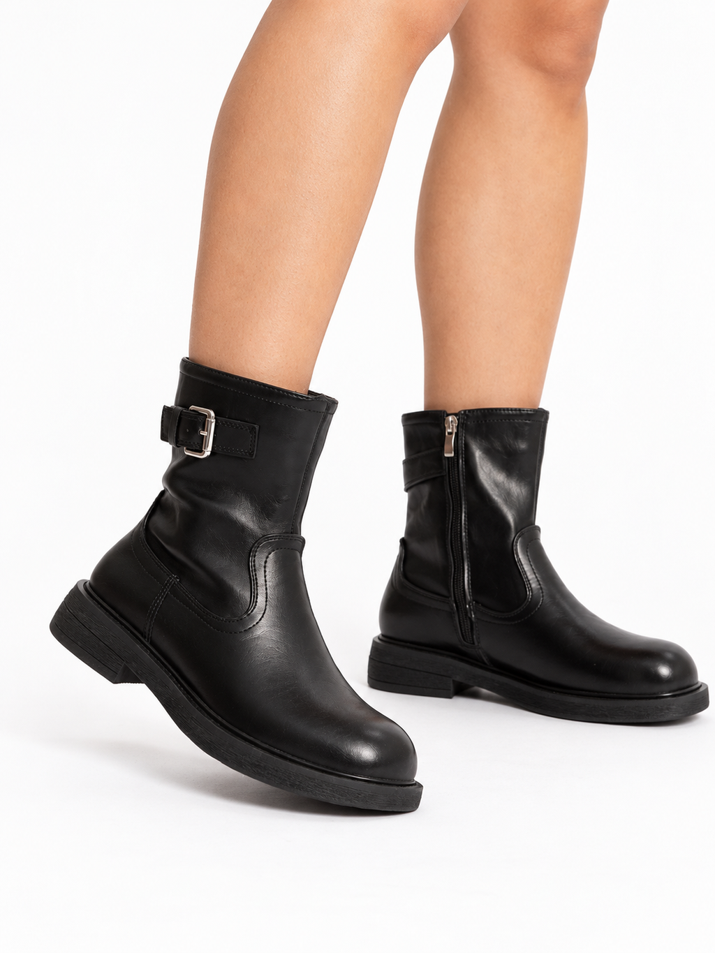 BOTA CORTA HEBILLA 24C1288