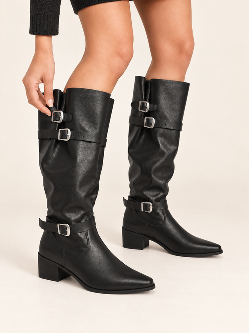 BOTA EN PUNTA HEBILLAS 26C0033