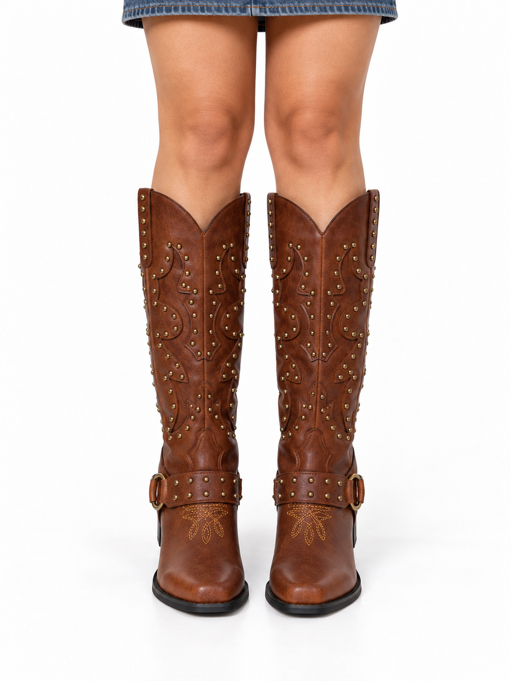 BOTA TEXANA CON TACHAS 26C0090