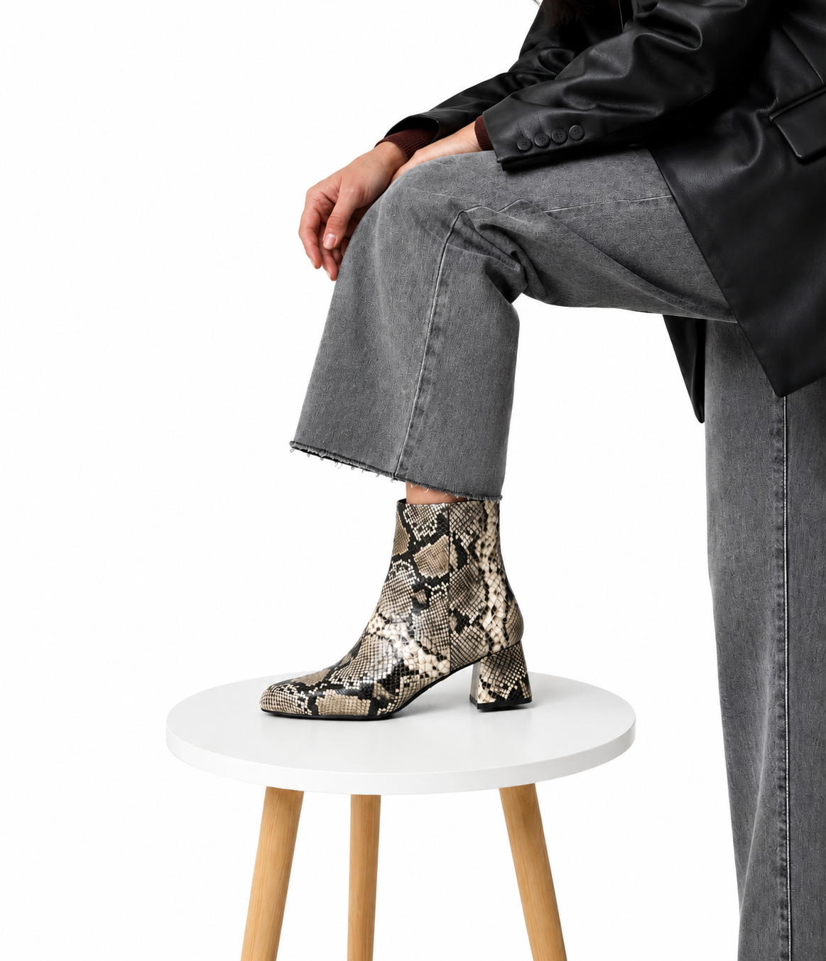BOTIN ESTAMPADO SERPIENTE 26C0079