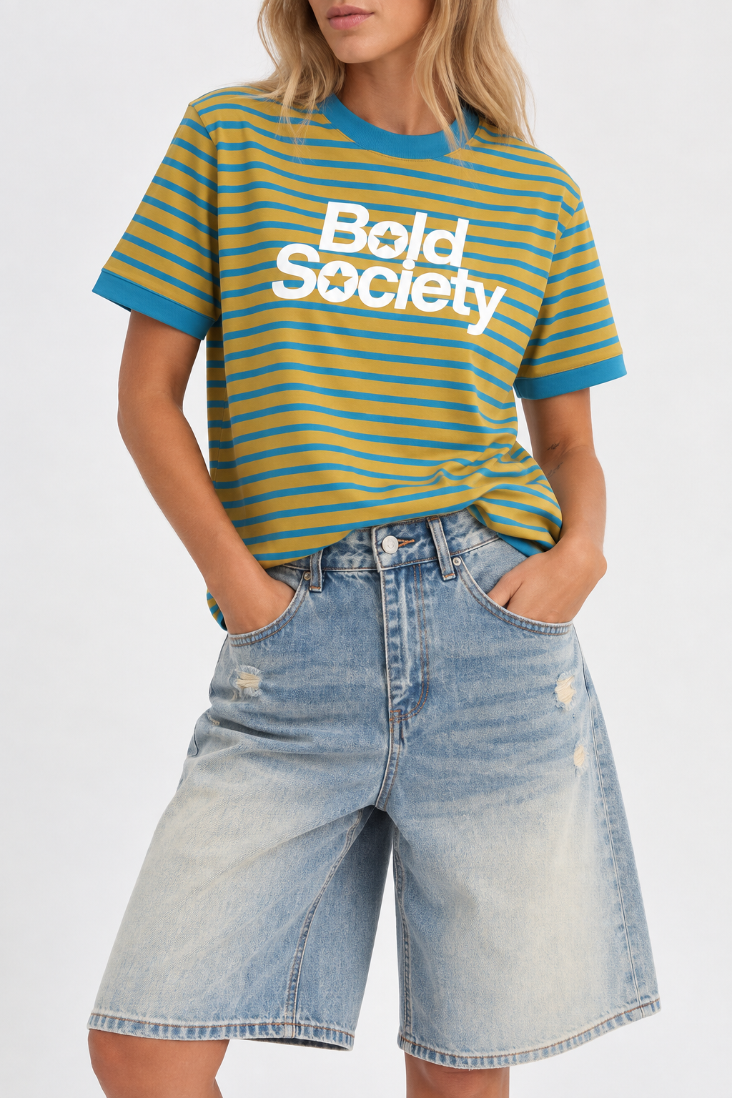 REMERA BOLD SOCIETY RAYAS 26R0185