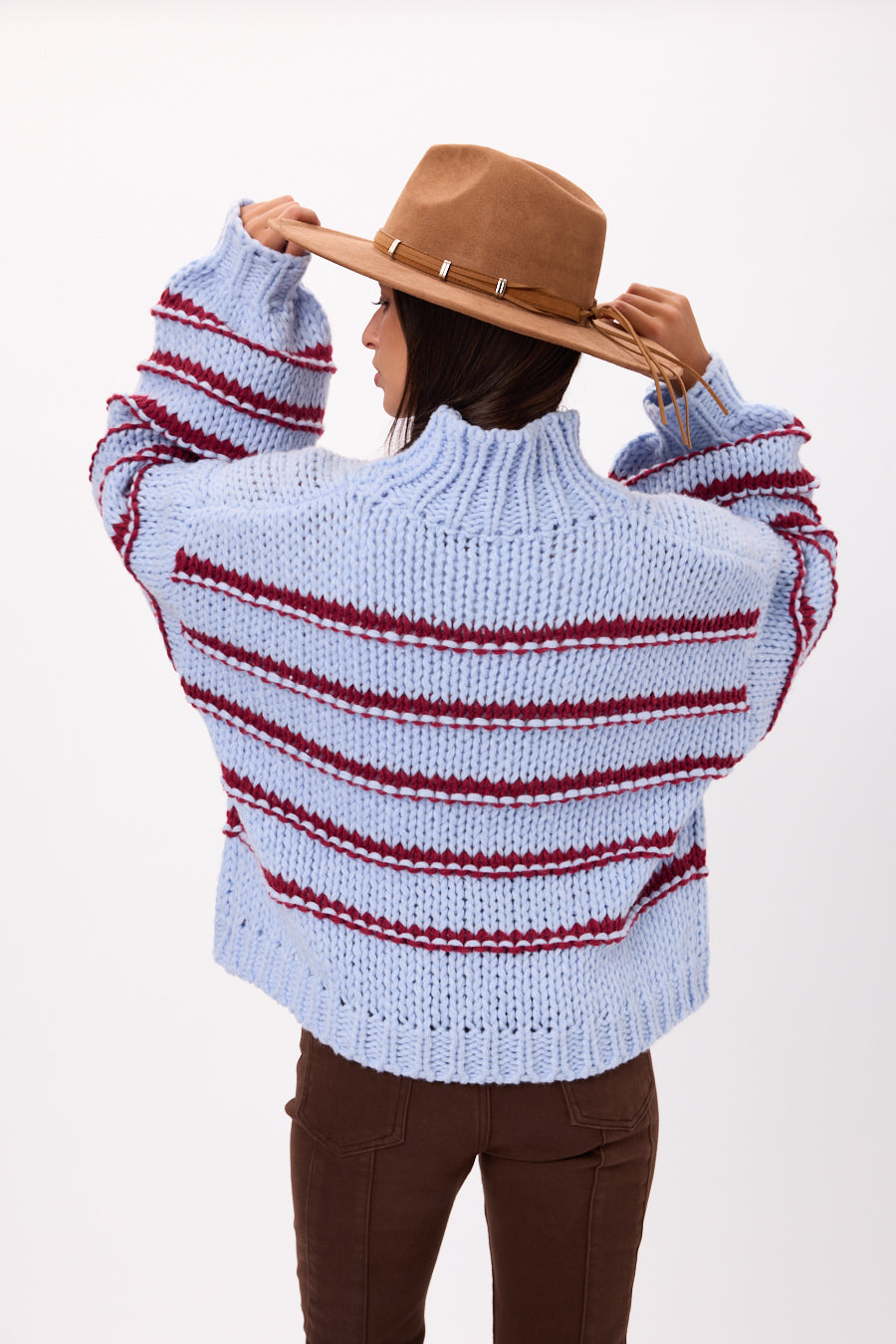 SWEATER OVERSIZE RAYAS 25R8330
