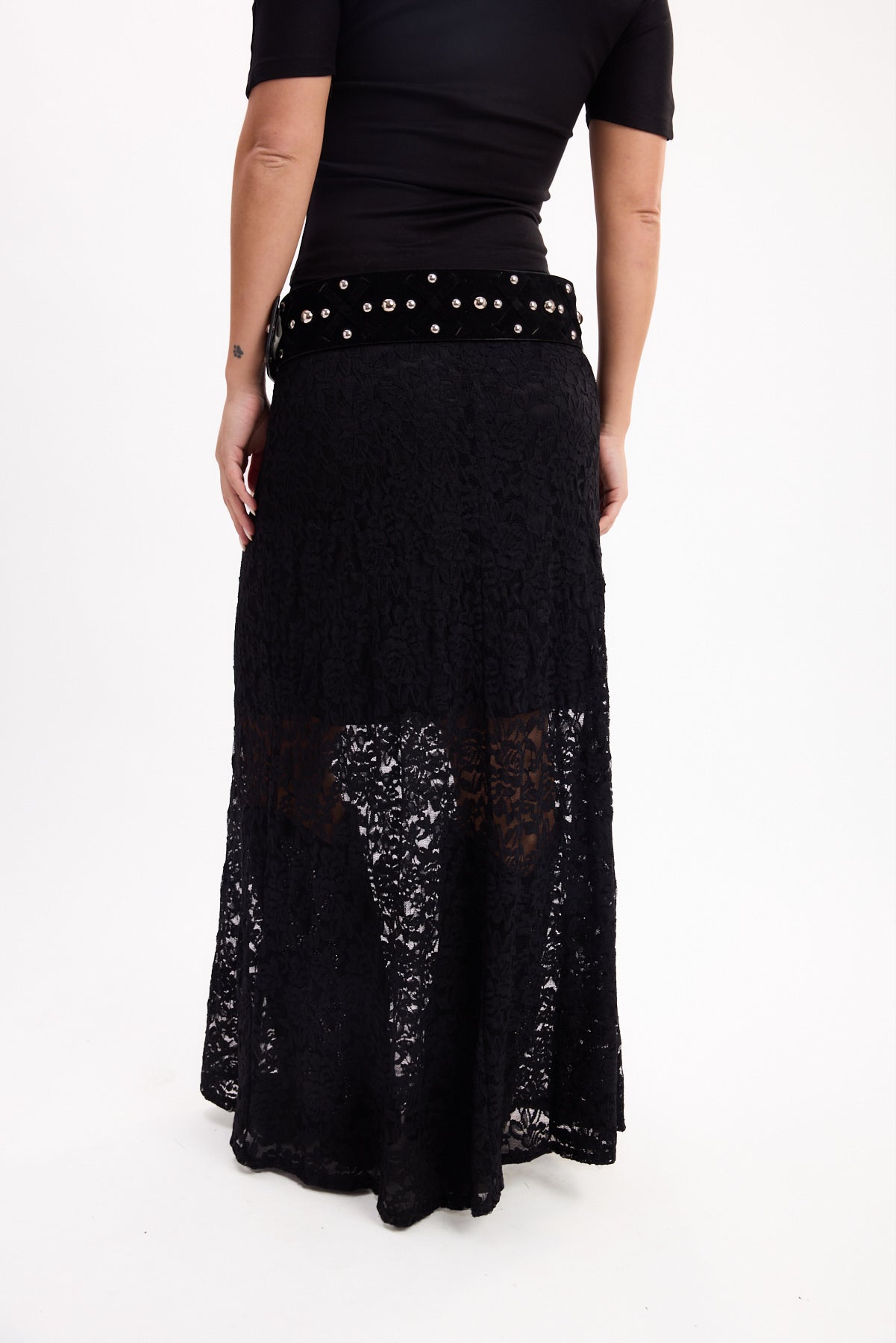 FALDA ENCAJE 26R0048