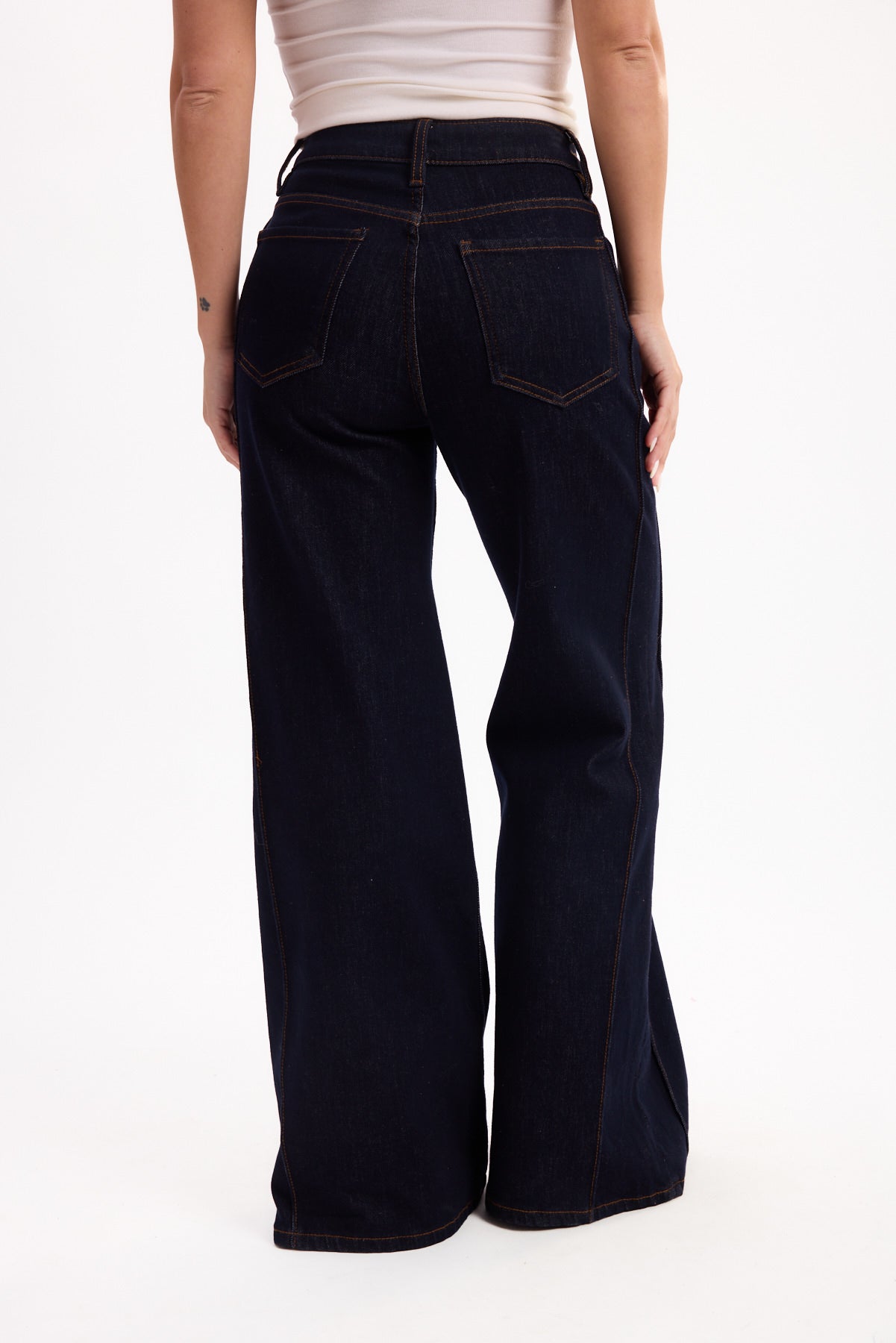 JEAN WIDE LEG OSCURO 25R8273
