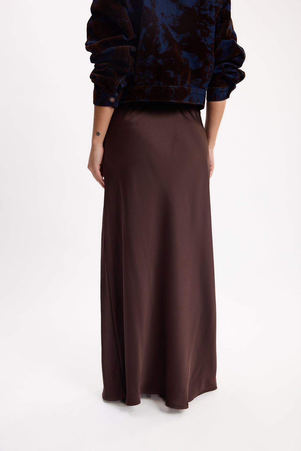 FALDA SEDA 26R0047