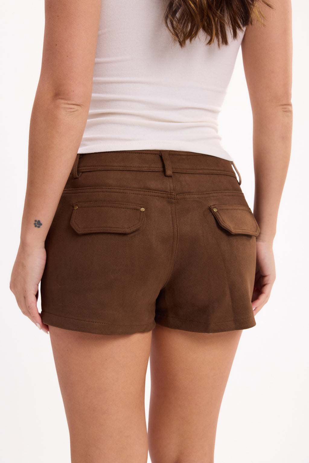 SHORT SIMIL GAMUZA 25R8341