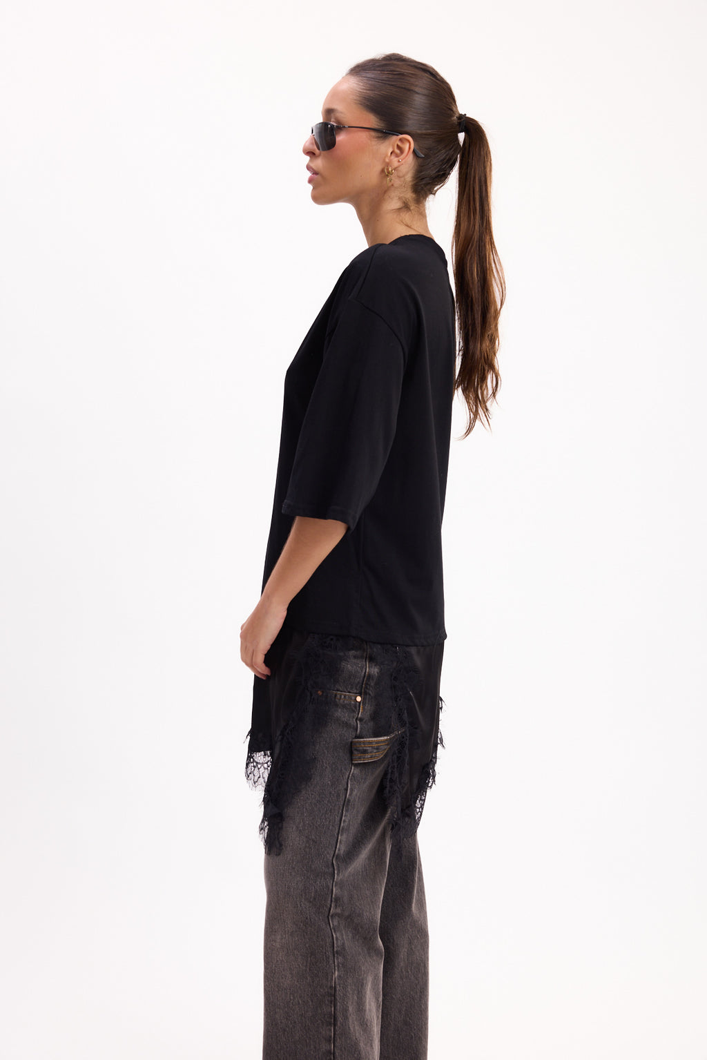 REMERA ENCAJE R0021