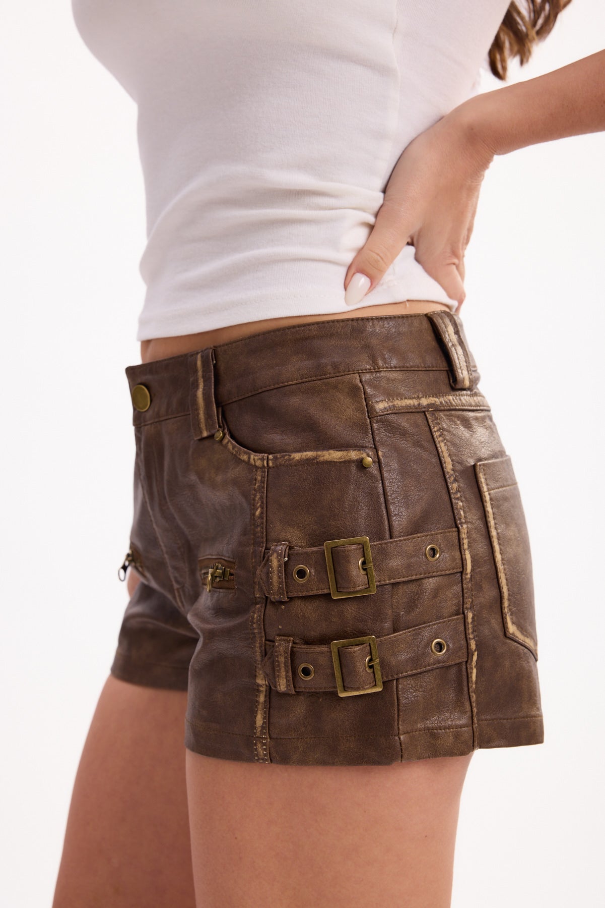 SHORT CUERINA 25R8342