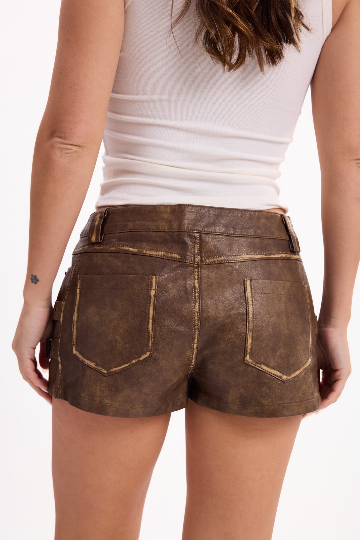 SHORT CUERINA 25R8342