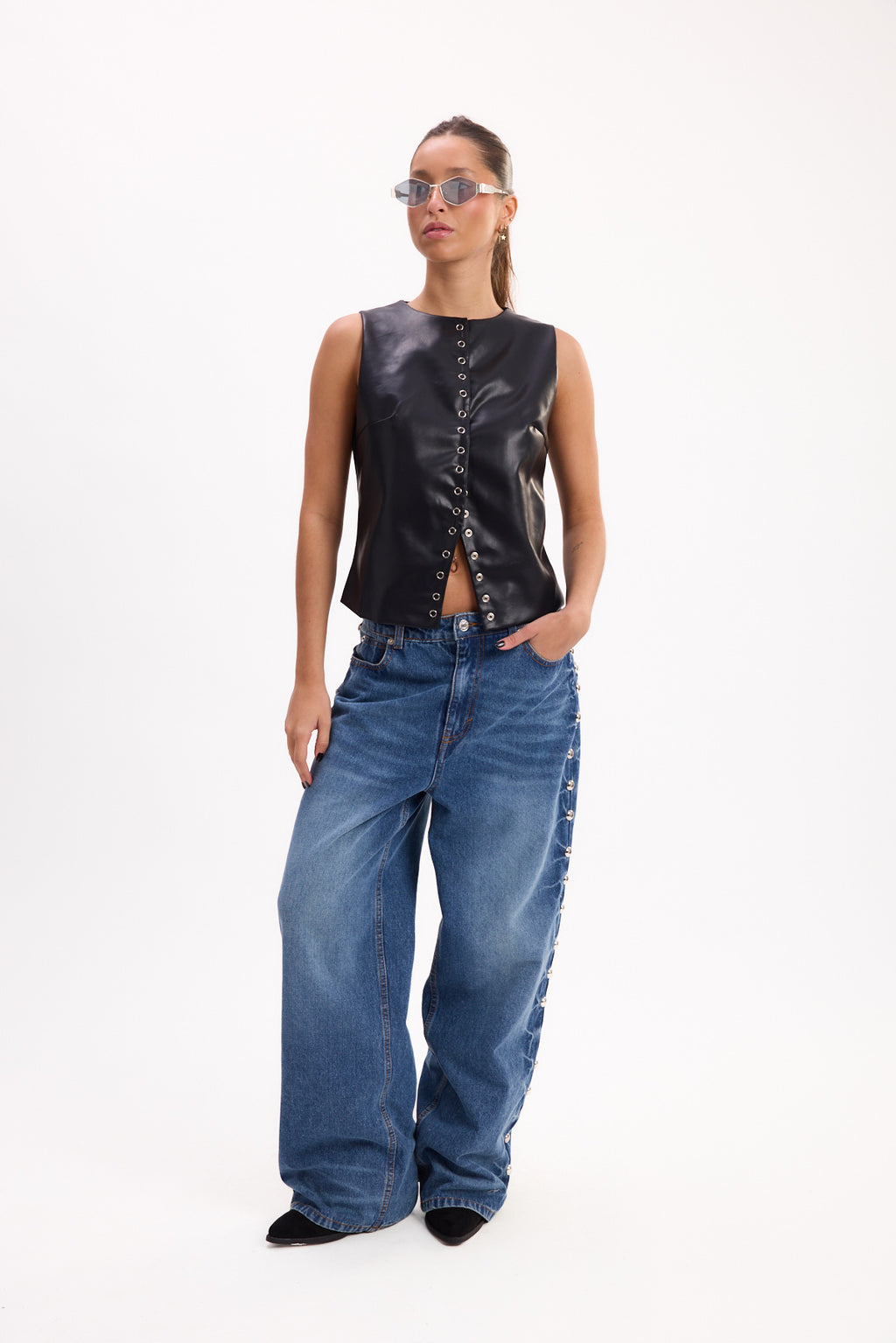 JEAN TIRO BAJO TACHAS 25R8271