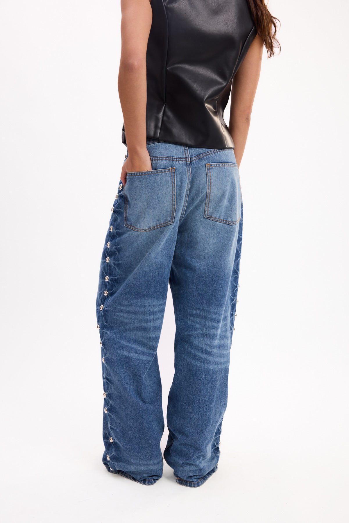 JEAN TIRO BAJO TACHAS 25R8271