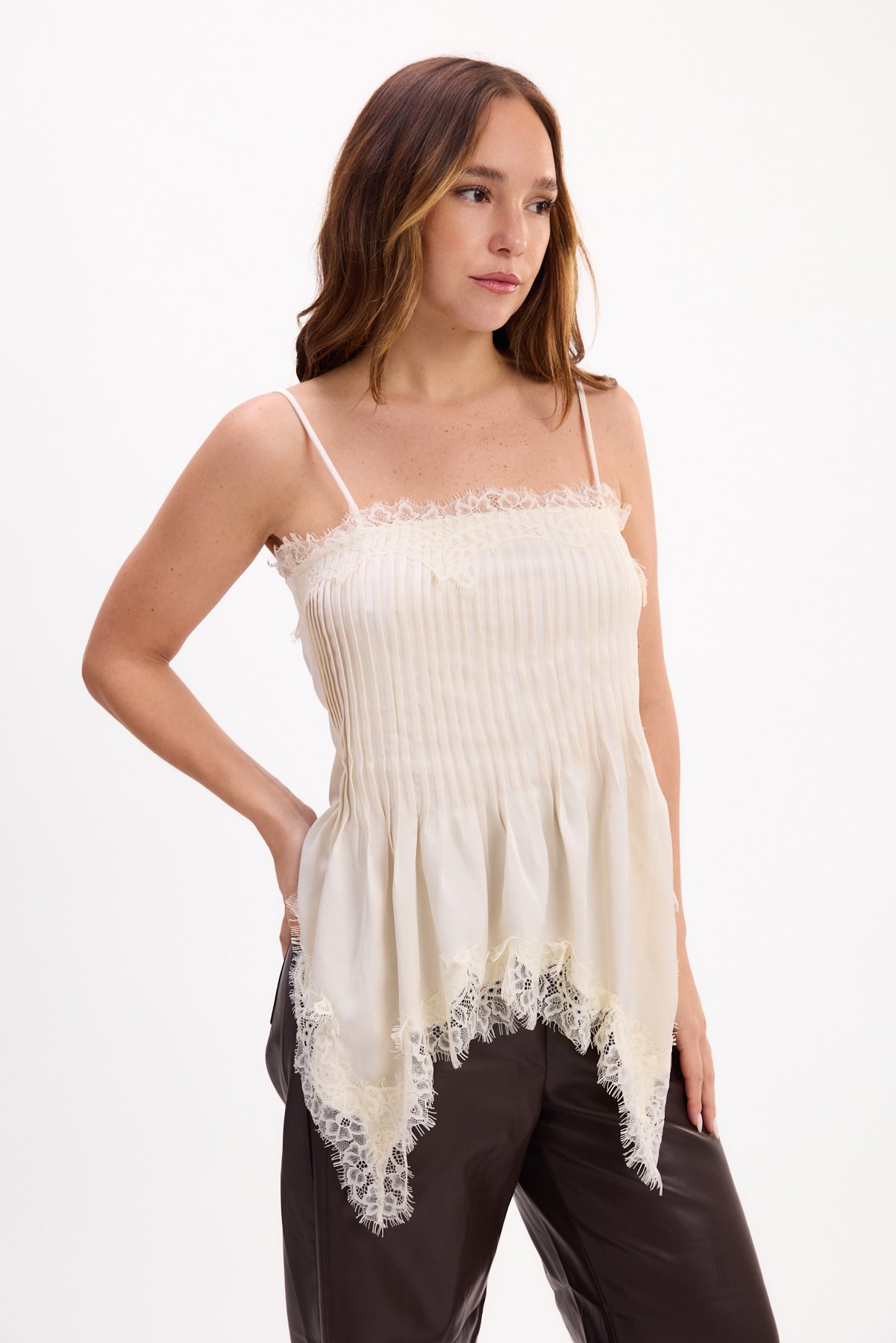 TOP SEDA ENCAJE 26R0026