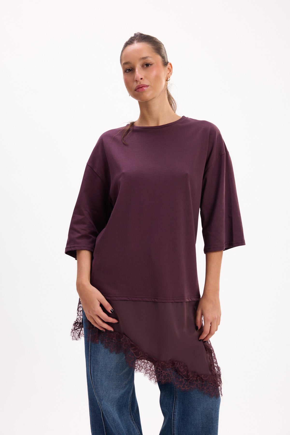REMERA ENCAJE R0021