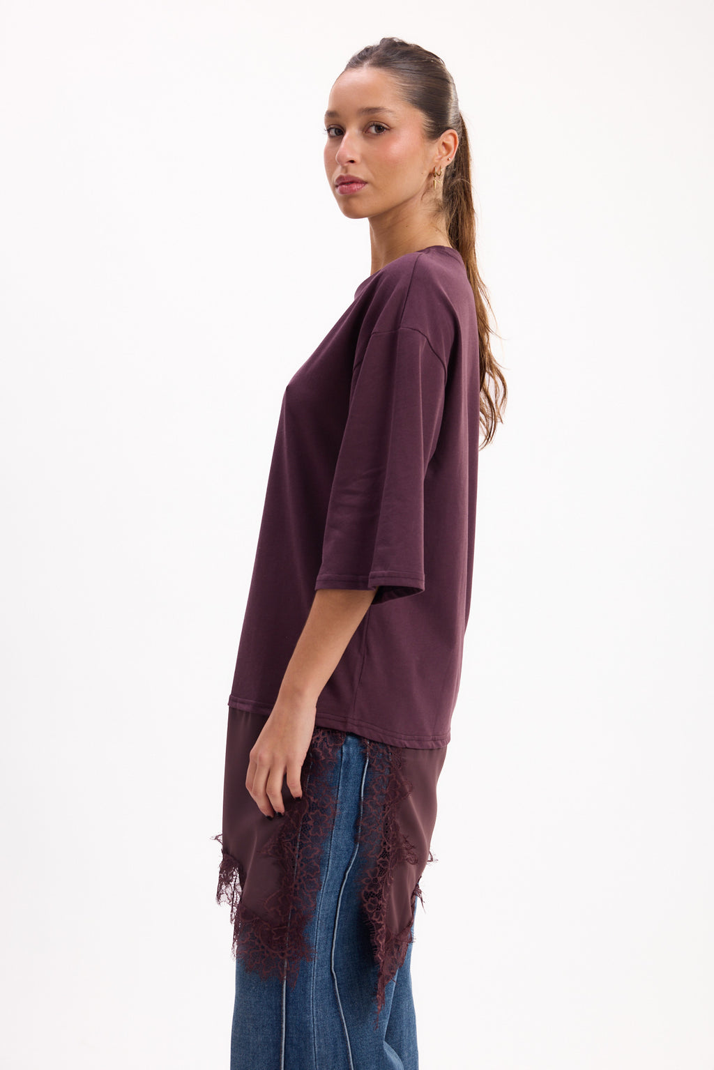 REMERA ENCAJE R0021