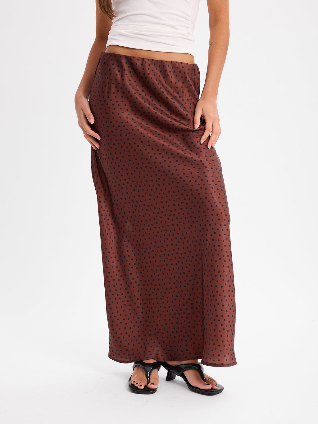 FALDA SEDA 26R0047