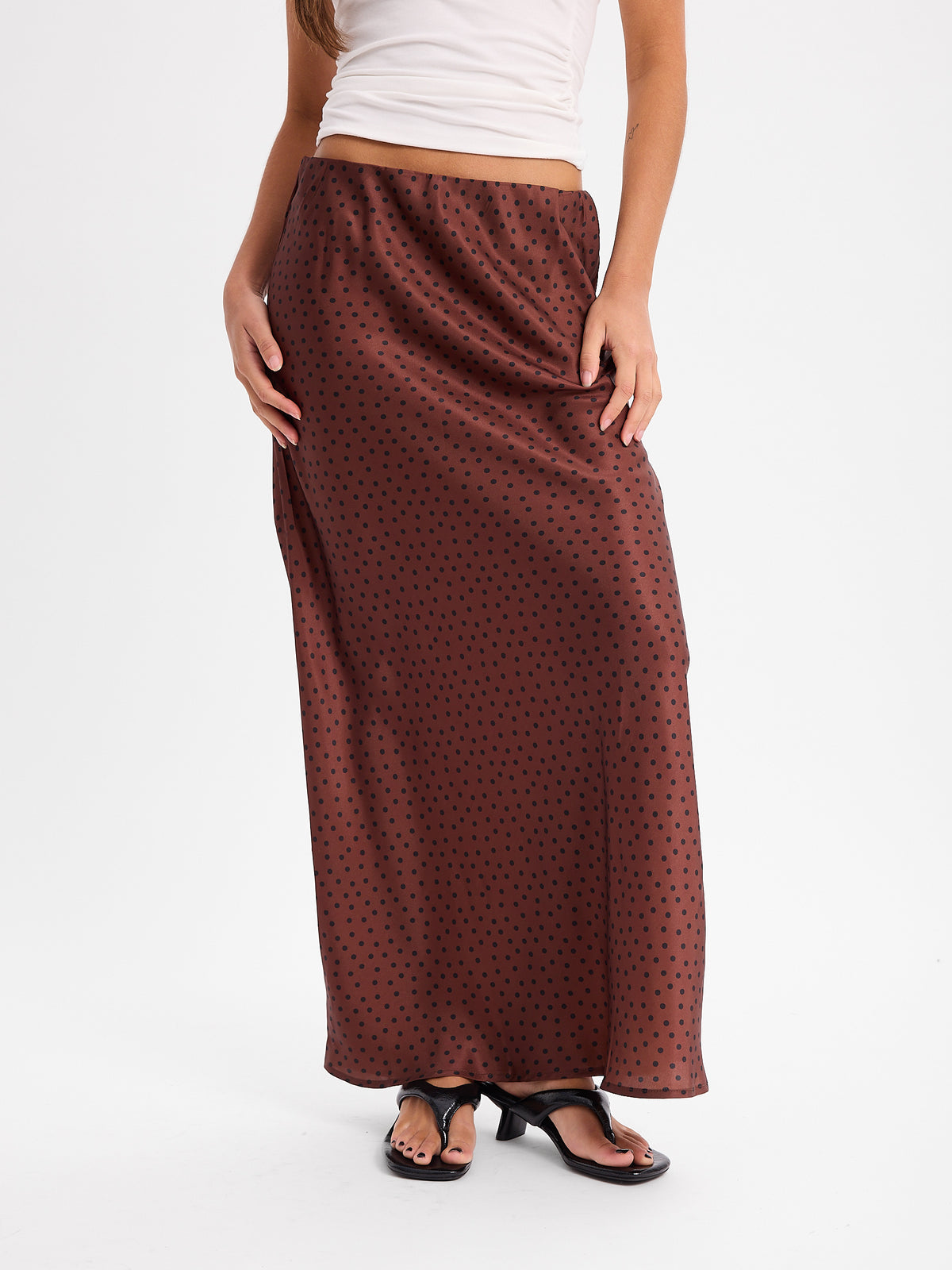 FALDA SEDA 26R0047
