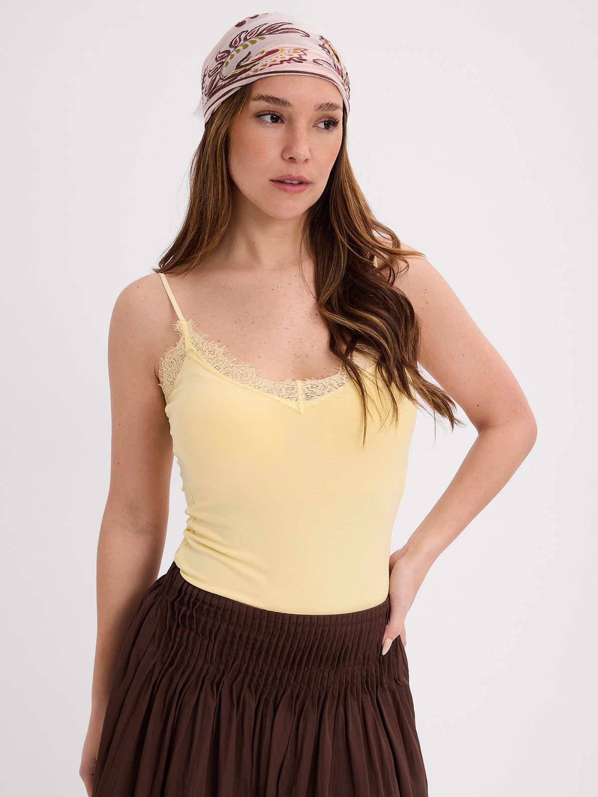 MUSCULOSA ENCAJE 26R0081