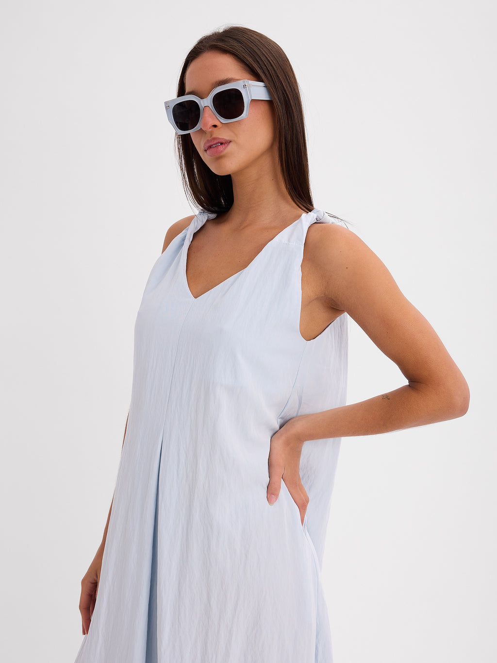 VESTIDO LARGO ESCOTE V 26R0121