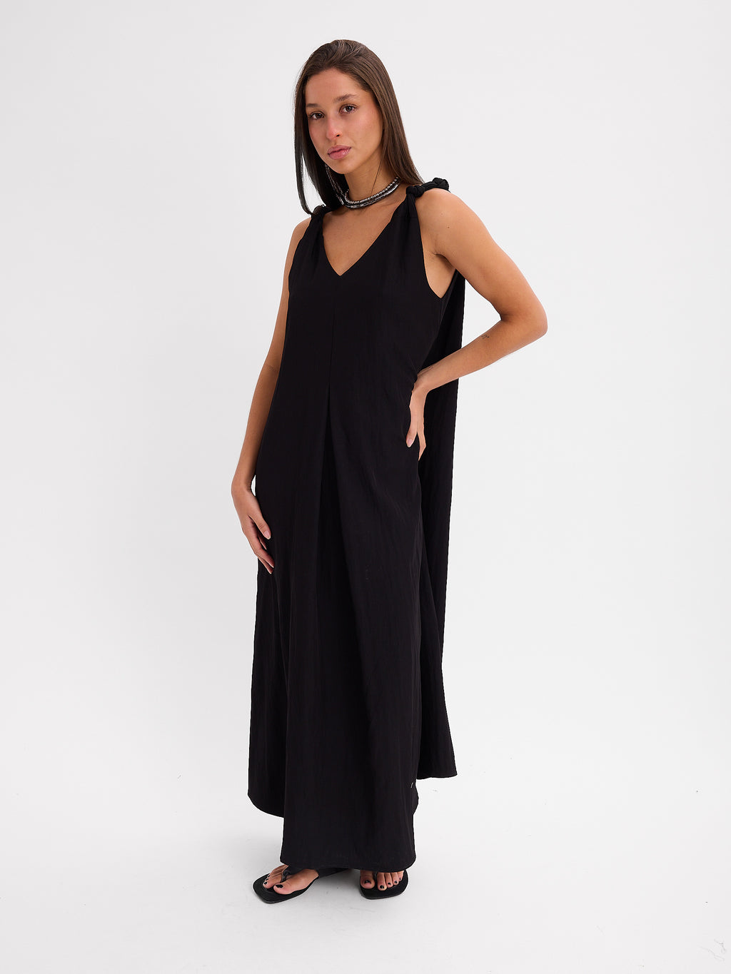 VESTIDO LARGO ESCOTE V 26R0121