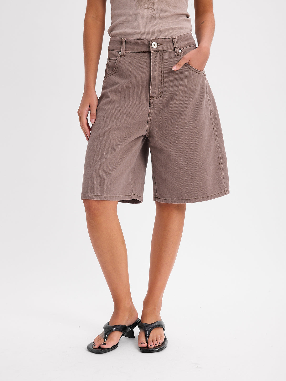BERMUDA 26R0158