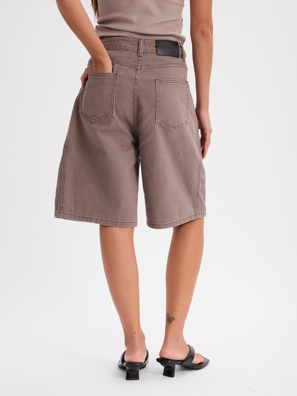 BERMUDA 26R0158